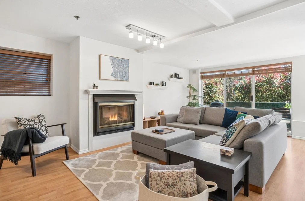 4306 SOPHIA STREET, Vancouver BC V5V 3V7, Vancouver BC — Residential for Sale - Photo 2