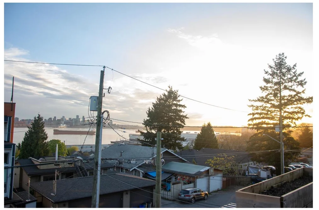 431 E 2ND STREET, North Vancouver BC V7L 1C9, North Vancouver BC — Residential for Sale - Photo 3