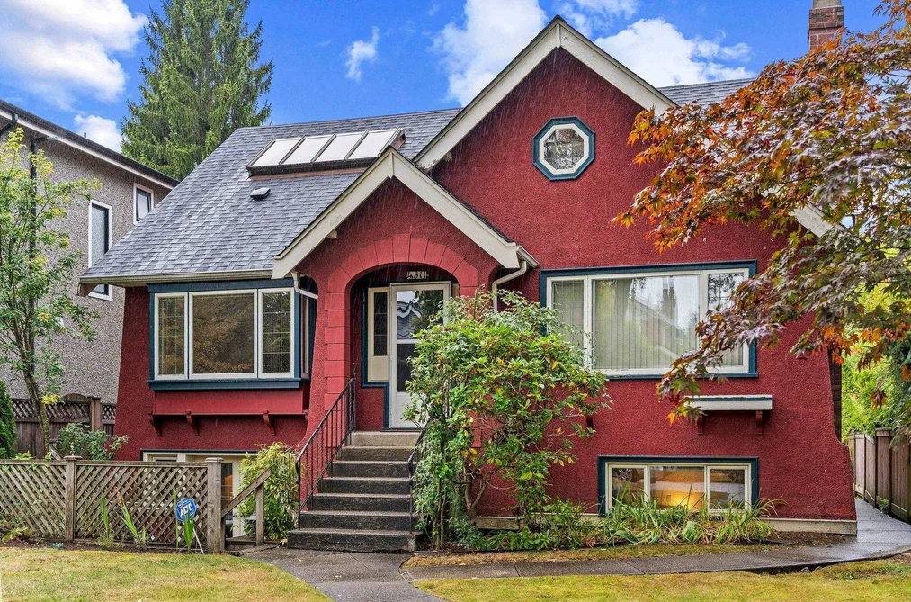 House for sale at 4311 W 14th Avenue Vancouver British Columbia - MLS: R3161804