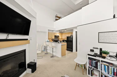 10838 City Pkwy Dr Unit 432, Surrey, BC - MLS: R3170794