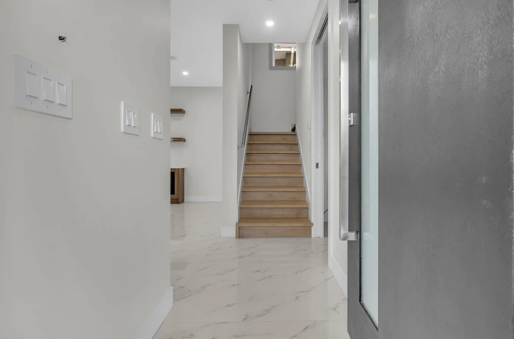 4325 KAMLOOPS STREET, Vancouver BC V5R 1M8, Vancouver BC — Residential for Sale - Photo 3