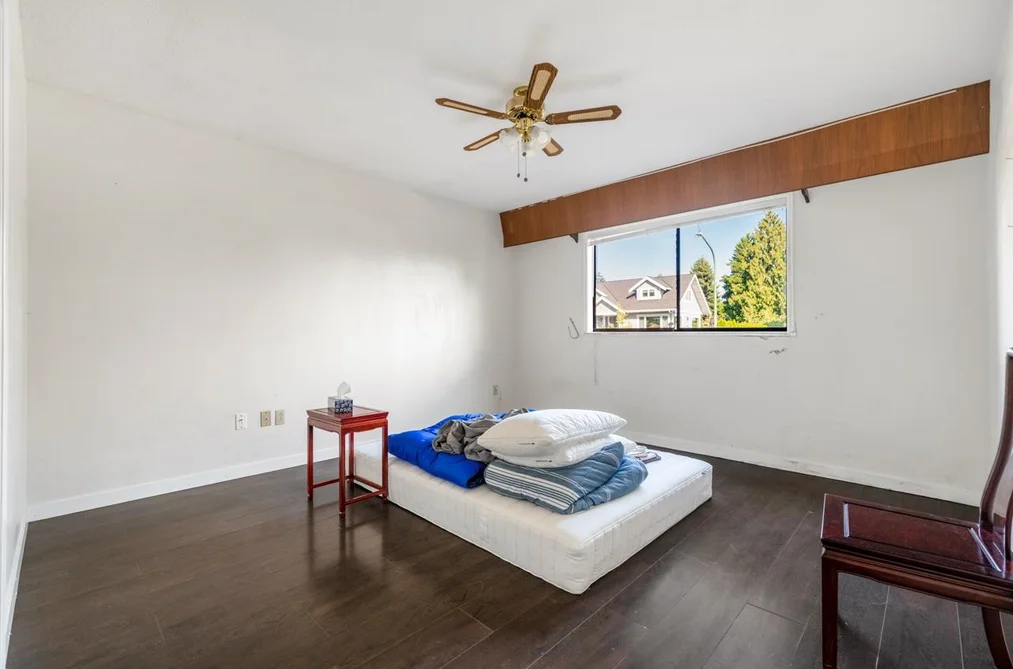 4325 Mahon Avenue, Burnaby, BC - House for Sale - Photo 26 of 33 4325 Mahon Avenue, Burnaby, BC - House for Sale - Photo 26 of 33