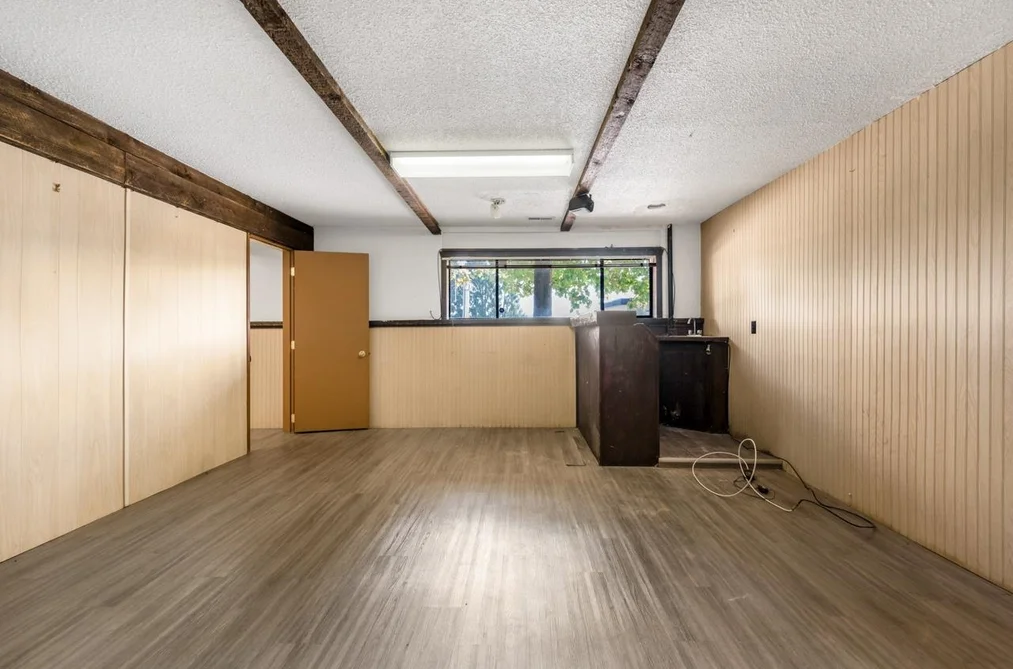 4325 Mahon Avenue, Burnaby, BC - House for Sale - Photo 27 of 33 4325 Mahon Avenue, Burnaby, BC - House for Sale - Photo 27 of 33