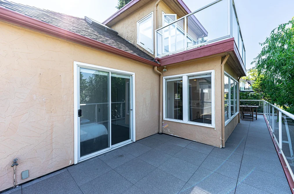 4327 LOCARNO CRESCENT, Vancouver BC V6R 1G2, Vancouver BC — Residential for Sale — Photo 11 of 17