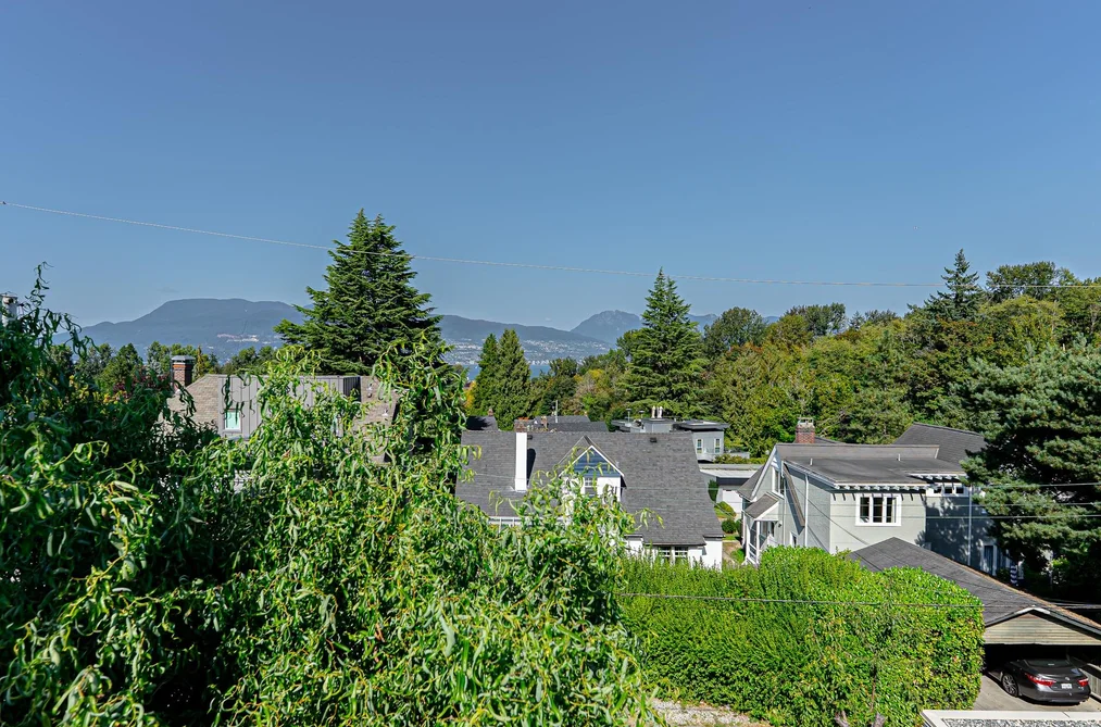 4327 LOCARNO CRESCENT, Vancouver BC V6R 1G2, Vancouver BC — Residential for Sale — Photo 14 of 17