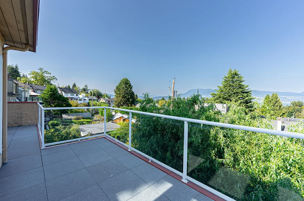 4327 LOCARNO CRESCENT, Vancouver BC V6R 1G2, Vancouver BC — Residential for Sale — Photo 15 of 17