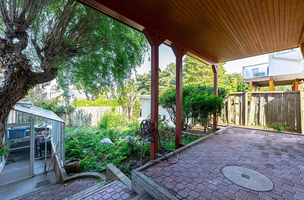 4327 LOCARNO CRESCENT, Vancouver BC V6R 1G2, Vancouver BC — Residential for Sale — Photo 6 of 17