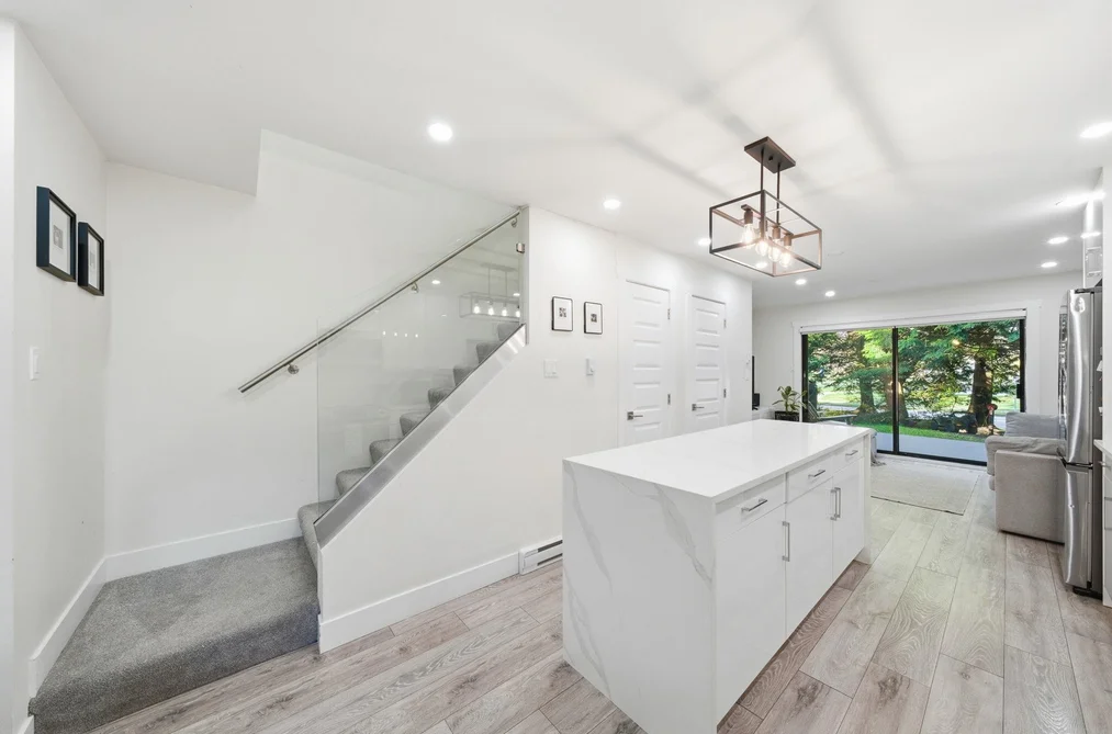 4328 GARDEN GROVE DRIVE, Burnaby BC V5G 4G6, Burnaby BC — Residential for Sale - Photo 4