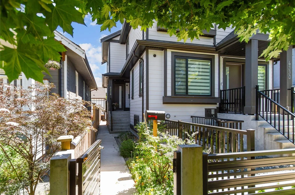 4328 GLADSTONE STREET, Vancouver BC V5N 4Z5, Vancouver BC — Residential for Sale - Photo 2