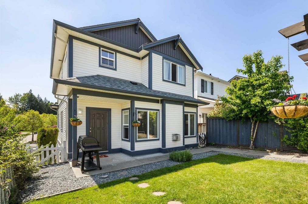 4330 BILL REID TERRACE, Abbotsford BC V3G 3C2, Abbotsford BC — Residential for Sale - Photo 3