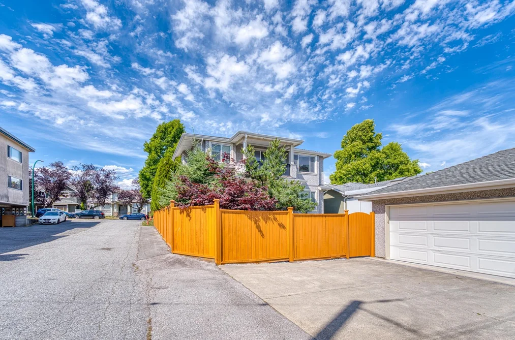 4330 WILLIAM STREET, Burnaby BC V5C 3J9, Burnaby BC — Residential for Sale — Photo 11 of 35