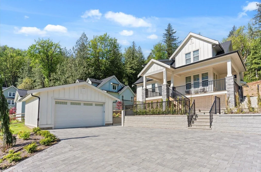 House for sale at 43352 Blue Grouse Lane Lindell Beach British Columbia - MLS: R3100579