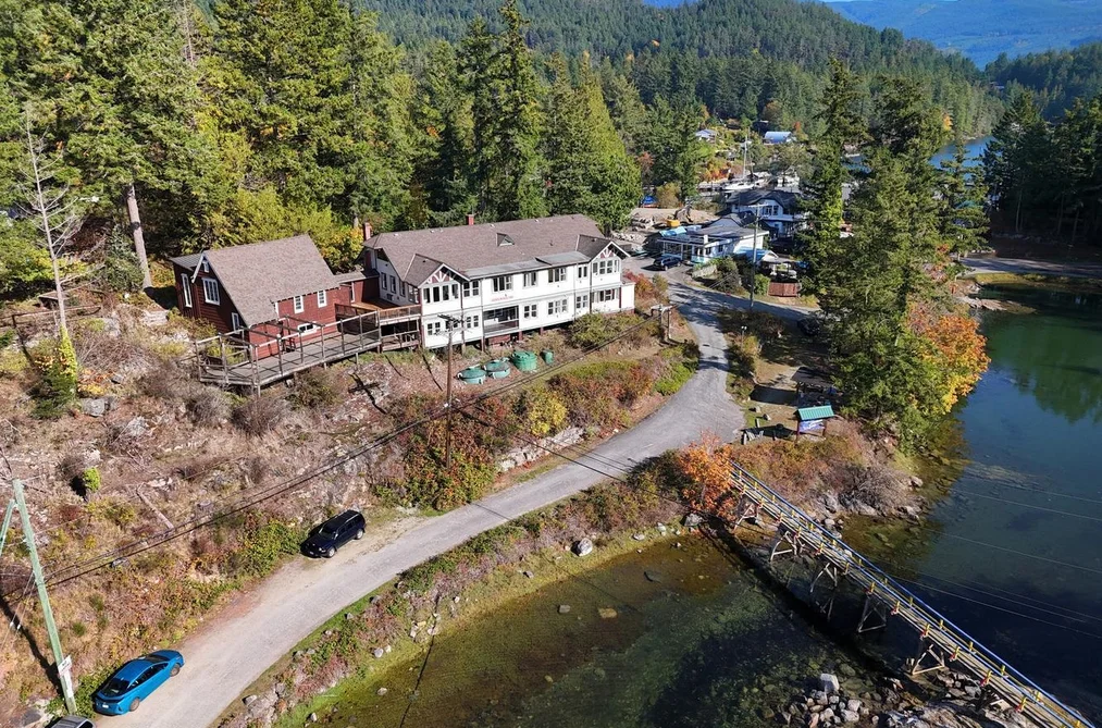 4339 Garden Bay Rd, Garden Bay, BC - MLS: R3175247