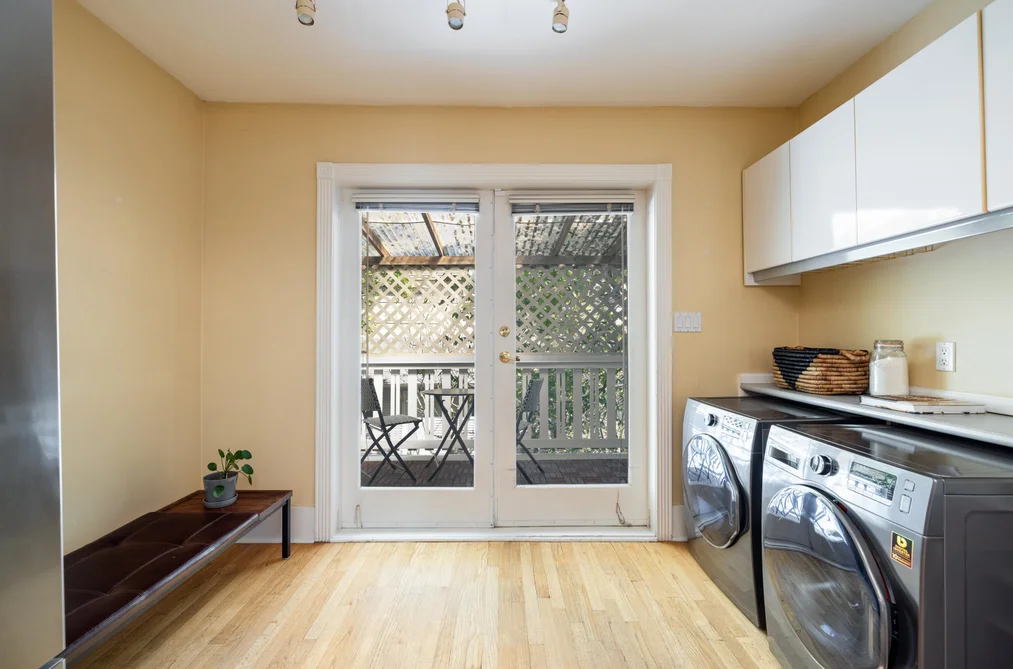 4343 W 11th Avenue, Vancouver, BC - House for Sale - Photo 12 of 38 4343 W 11th Avenue, Vancouver, BC - House for Sale - Photo 12 of 38
