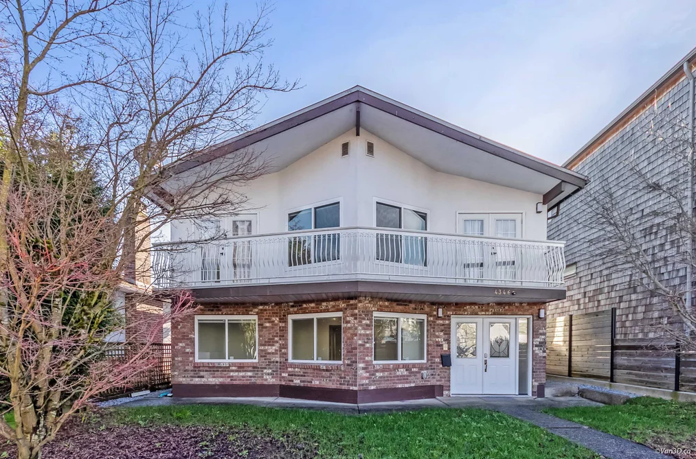 House for sale at 4346 Dundas Street Burnaby British Columbia - MLS: R3089169