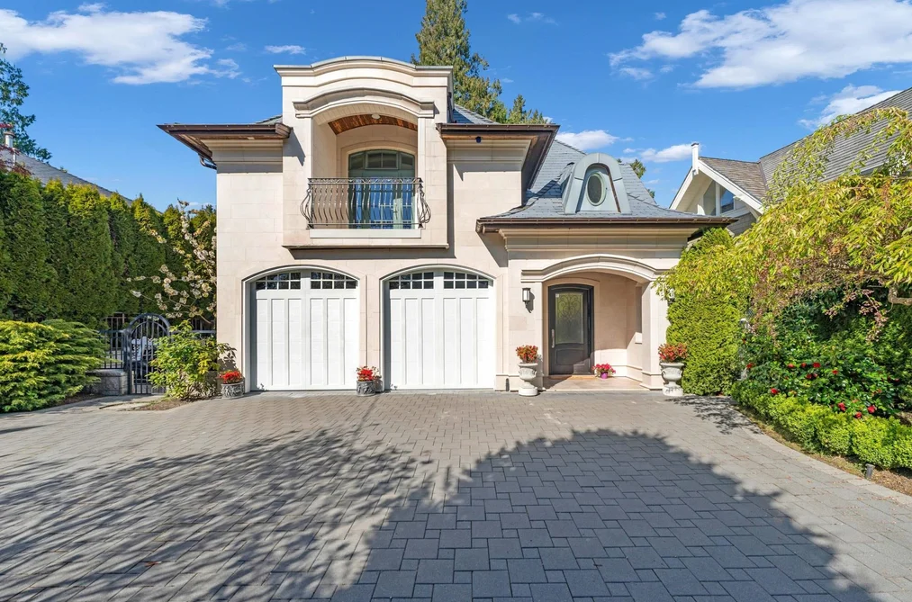 House for sale at 4348 Erwin Drive West Vancouver British Columbia - MLS: R3108012
