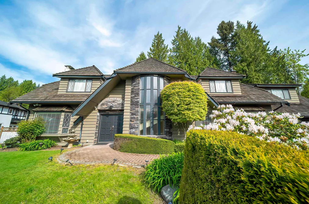 House for sale at 435 Inglewood Avenue Vancouver British Columbia - MLS: R3118547