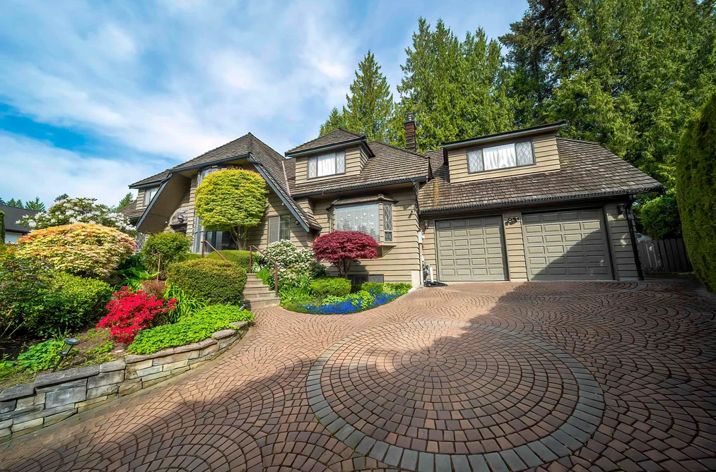 435 INGLEWOOD AVENUE, Vancouver BC V7T 1X2, Vancouver BC — Residential for Sale - Photo 2
