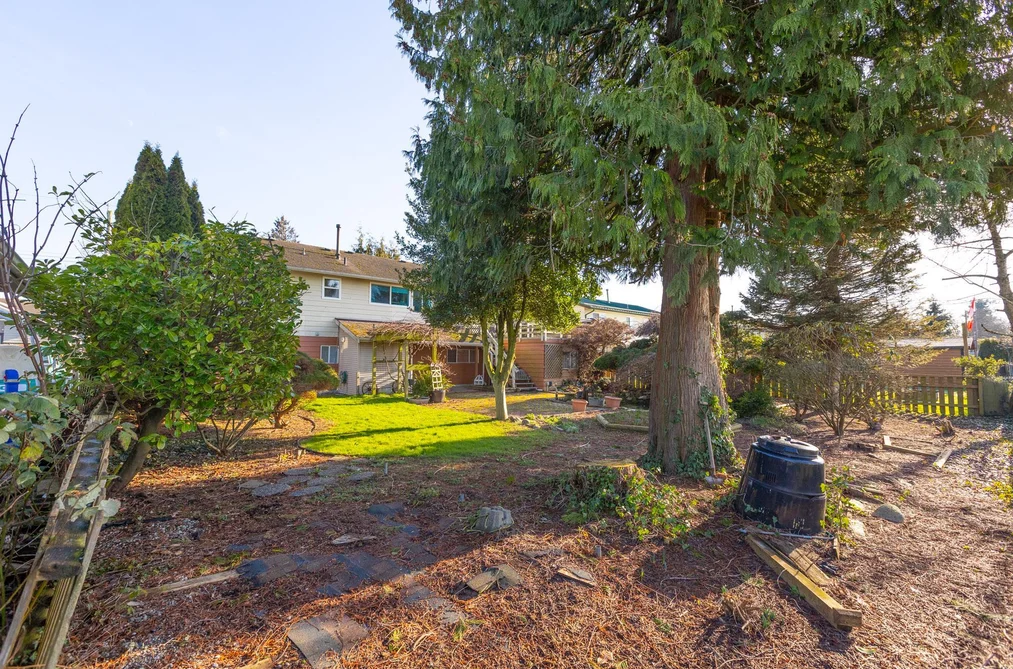 4351 48A STREET, Delta BC V4K 2P8, Delta BC — Residential for Sale - Photo 2