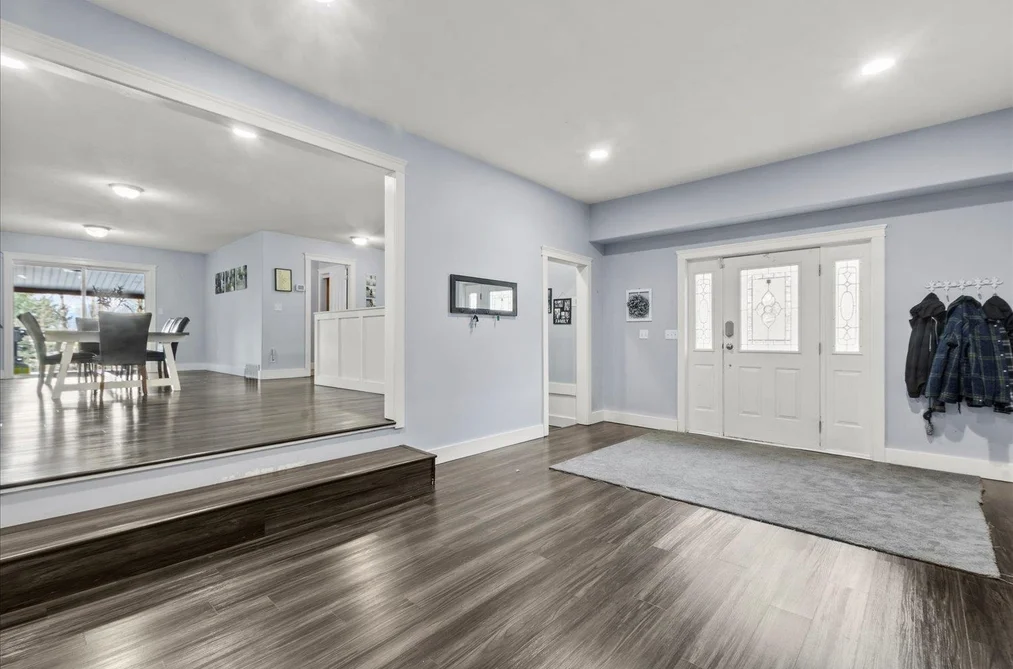 43590 CHILLIWACK MOUNTAIN ROAD, Chilliwack BC V2R 4A1, Chilliwack BC — Residential for Sale - Photo 2