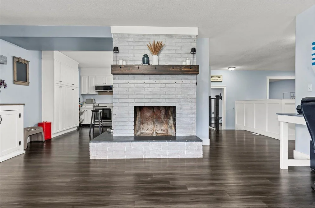 43590 CHILLIWACK MOUNTAIN ROAD, Chilliwack BC V2R 4A1, Chilliwack BC — Residential for Sale - Photo 4