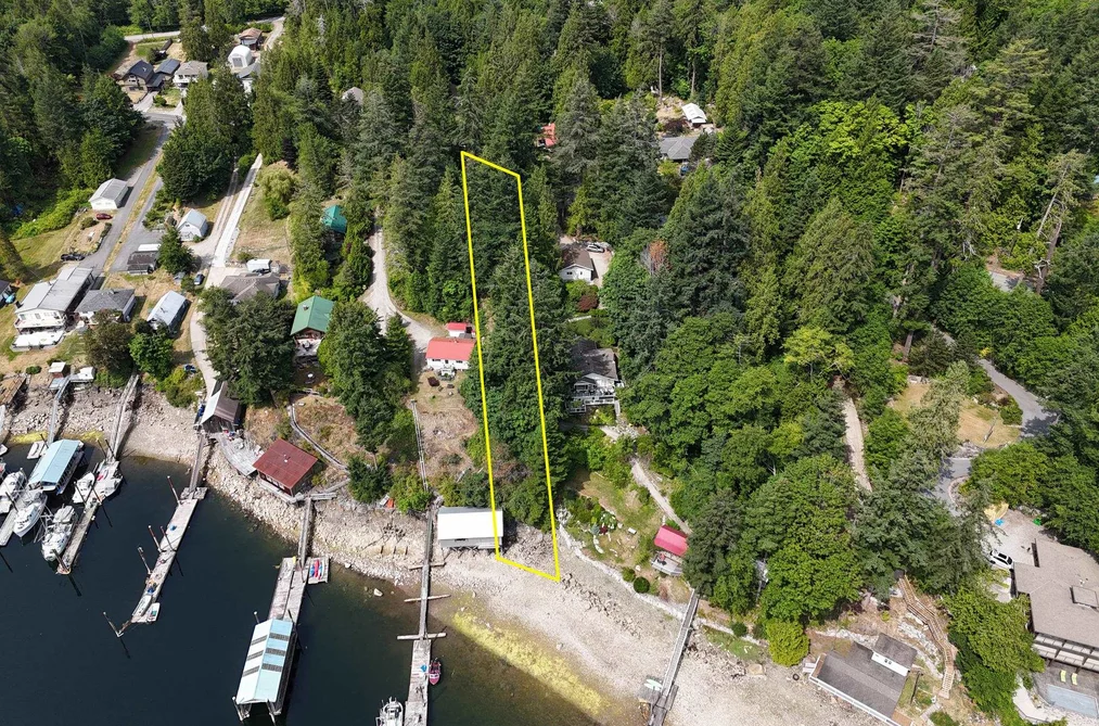Property for sale at 4365 Francis Peninsula Road Madeira Park British Columbia - MLS: R3147415