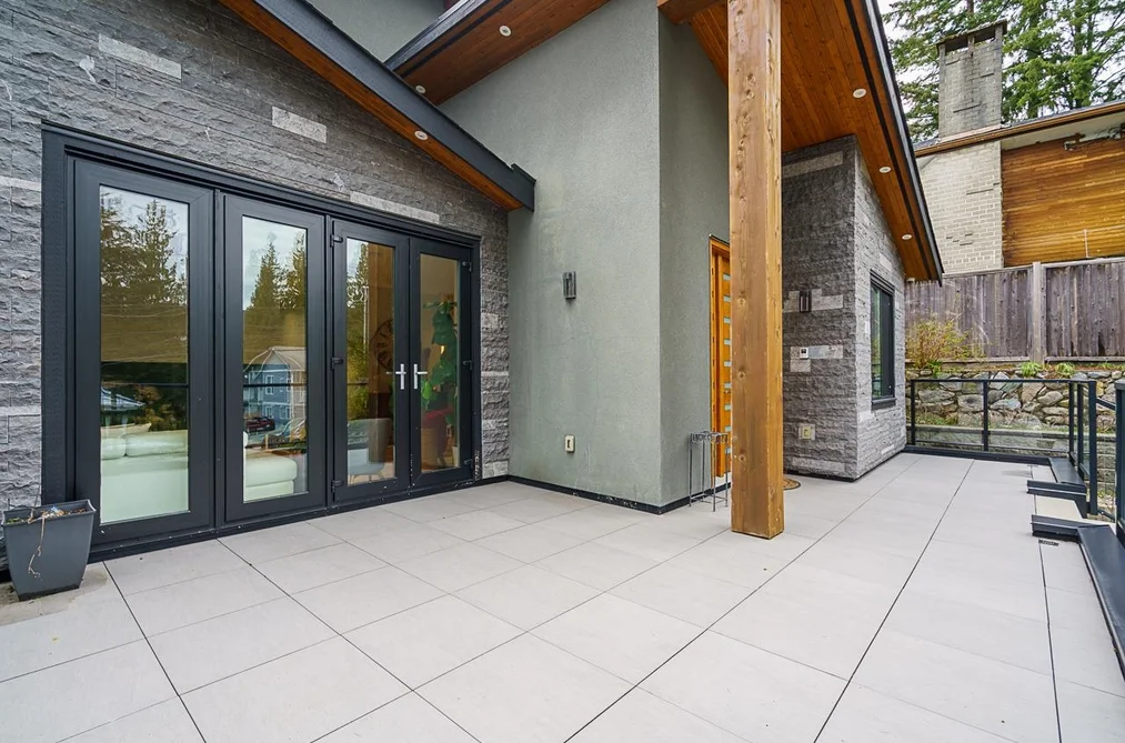 4365 MOUNTAIN HIGHWAY, North Vancouver BC V7K 2K3, North Vancouver BC — Residential for Sale - Photo 2