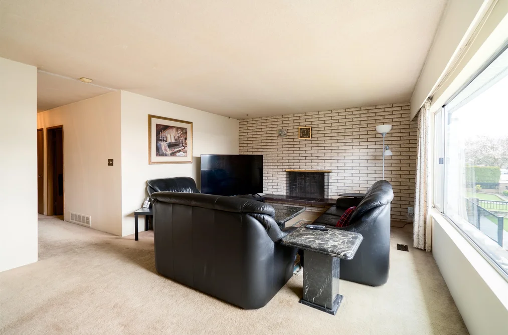 437 E 55TH AVENUE, Vancouver BC V5X 1N3, Vancouver BC — Residential for Sale - Photo 2