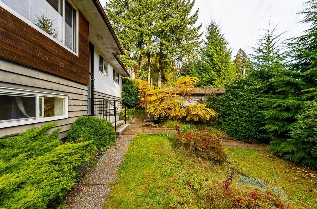 4377 MOUNTAIN HIGHWAY, North Vancouver BC V7K 2K3, North Vancouver BC — Residential for Sale - Photo 3