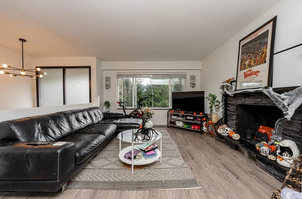 4377 MOUNTAIN HIGHWAY, North Vancouver BC V7K 2K3, North Vancouver BC — Residential for Sale - Photo 5