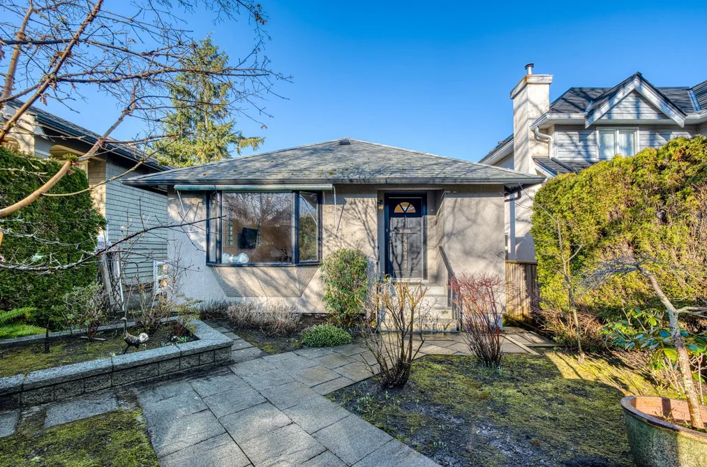 4377 W 12TH AVENUE, Vancouver BC V6R 2P9, Vancouver BC — Residential for Sale - Photo 2