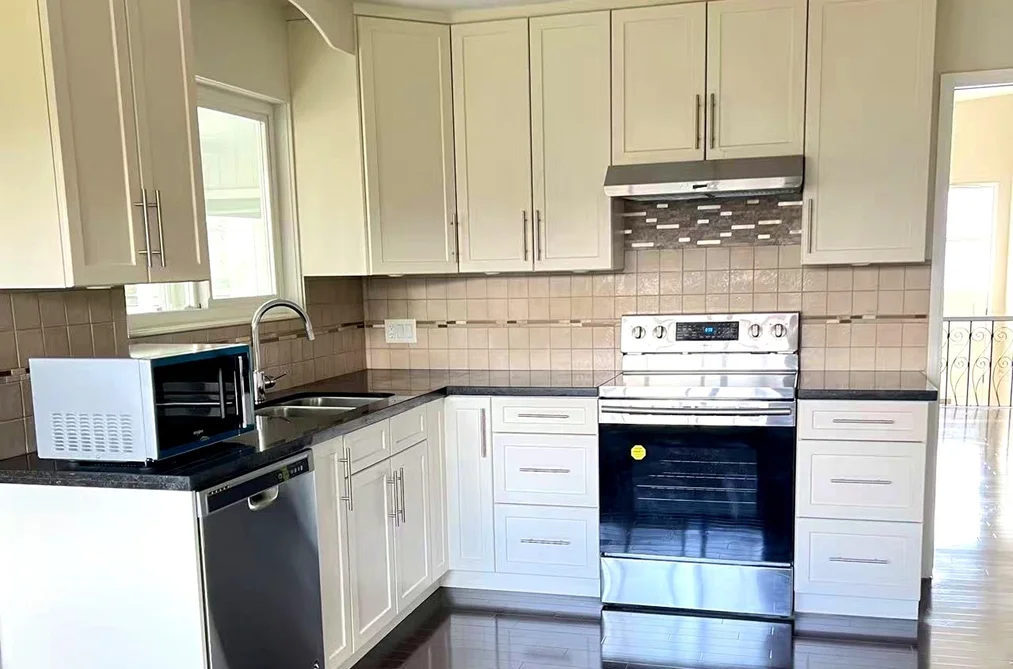 4383 PINEWOOD CRESCENT, Burnaby BC V5G 2J7, Burnaby BC — Residential for Sale - Photo 4