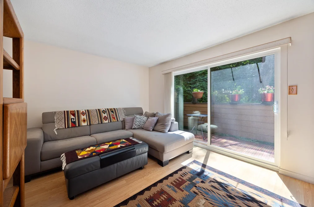 4384 GARDEN GROVE DRIVE, Burnaby BC V5G 4G6, Burnaby BC — Residential for Sale - Main Photo