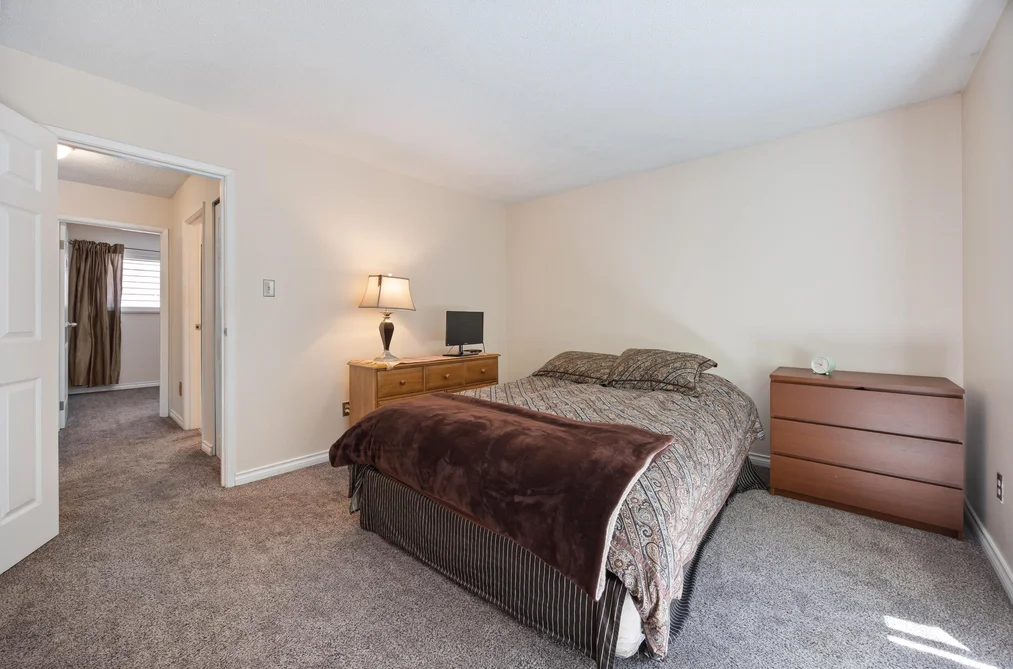 4384 GARDEN GROVE DRIVE, Burnaby BC V5G 4G6, Burnaby BC — Residential for Sale — Photo 15 of 40