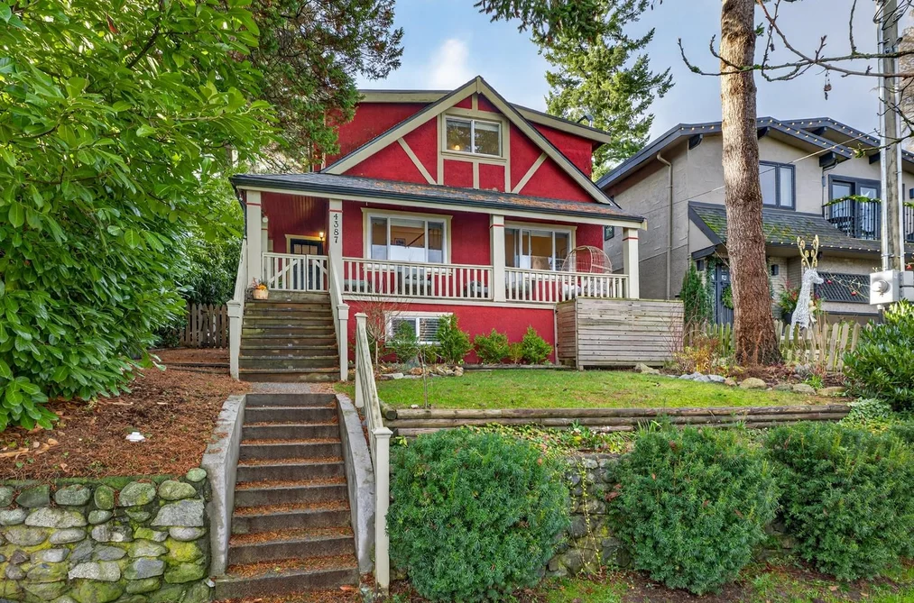 House for sale at 4387 St. George Street Vancouver British Columbia - MLS: R3091069