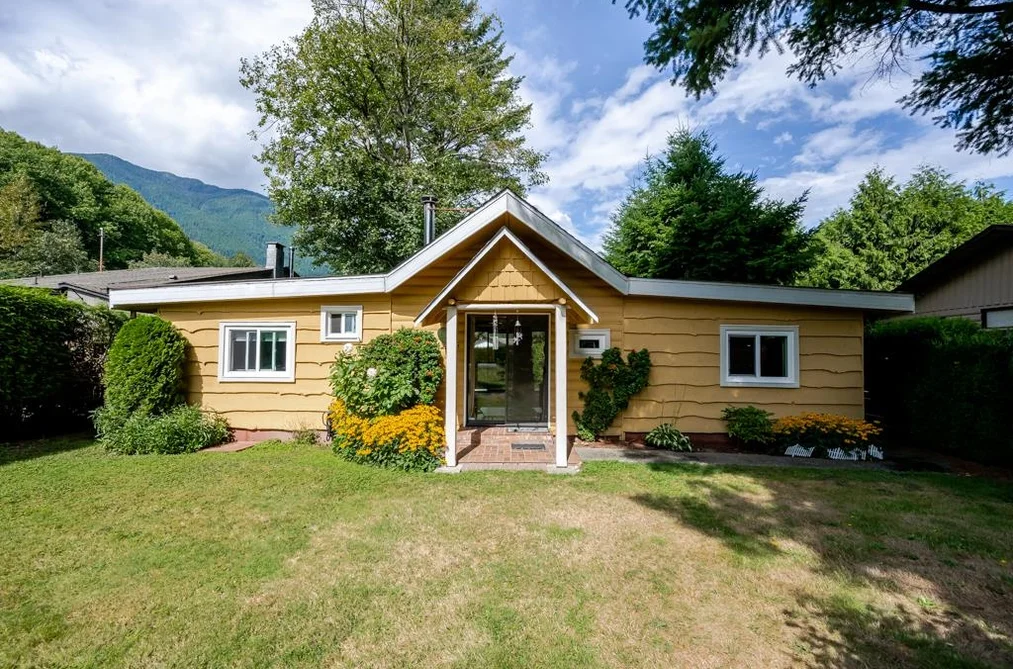 House for sale at 43885 Chestnut Lane Mission British Columbia - MLS: R3161199