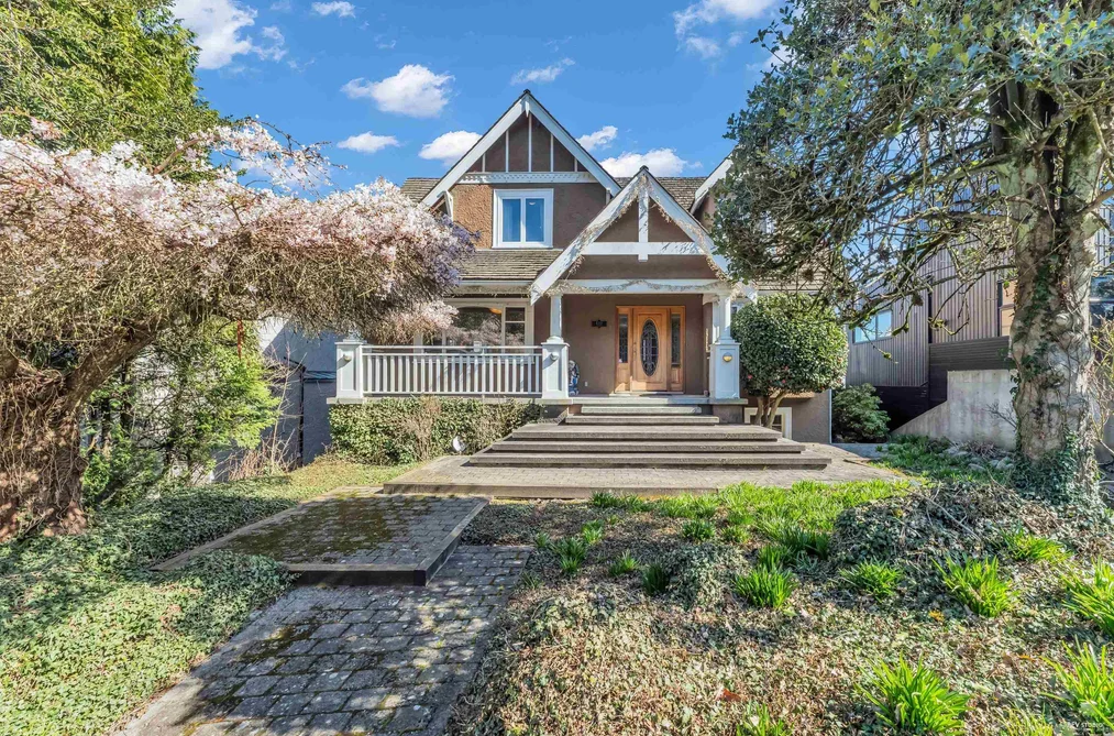 House for sale at 4389 Locarno Crescent Vancouver British Columbia - MLS: R3139007