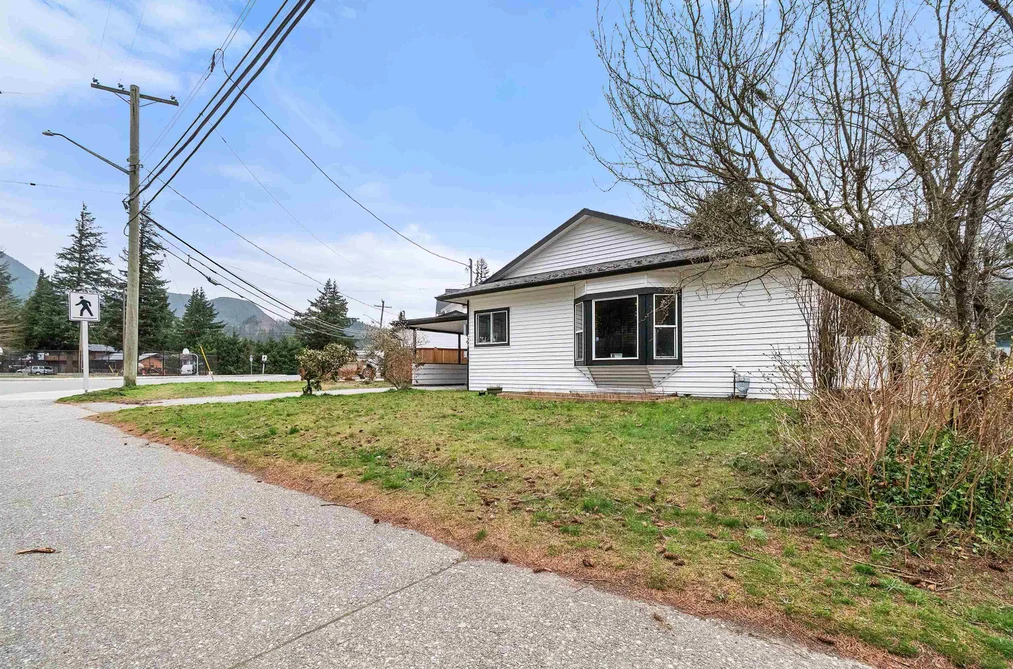 439 5TH AVENUE, Hope BC V0X 1L0, Hope BC — Residential for Sale - Photo 3