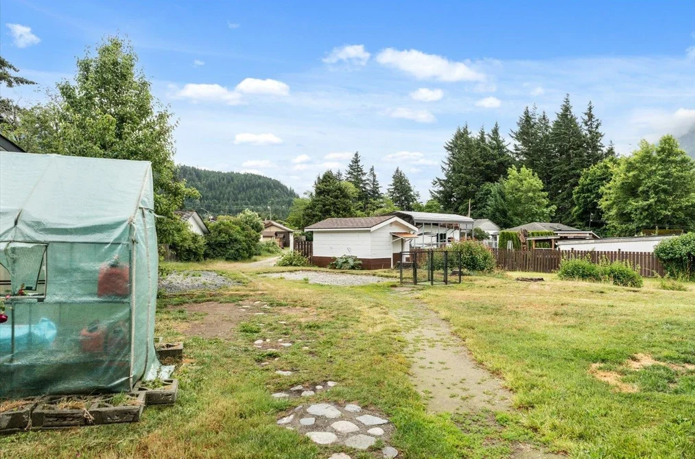 439 5TH AVENUE, Hope BC V0X 1L0, Hope BC — Residential for Sale — Photo 31 of 34