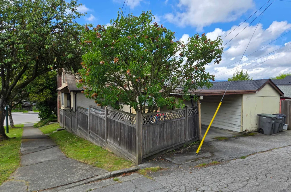 4390 NANAIMO STREET, Vancouver BC V5N 5J1, Vancouver BC — Residential for Sale - Photo 5