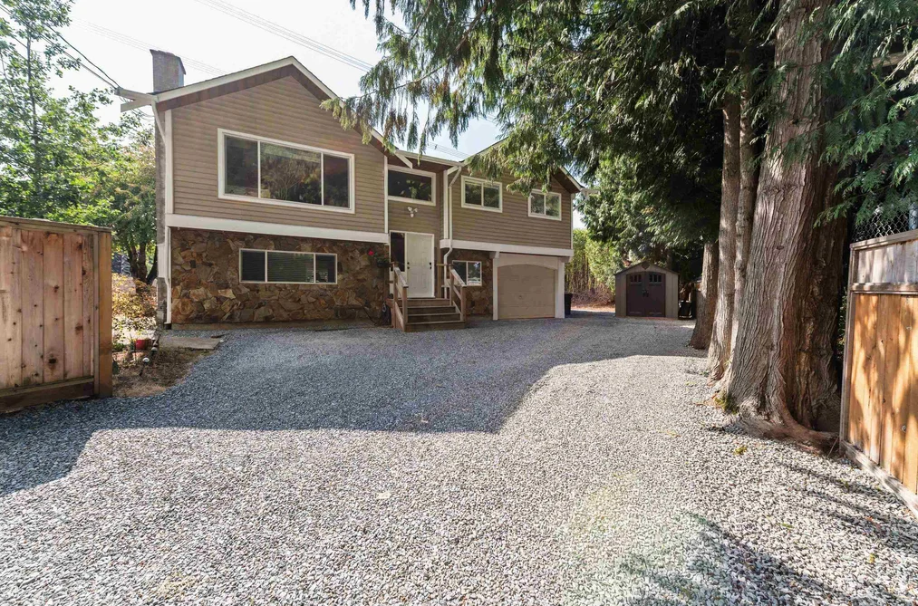 4393 206 Street, Langley, BC - MLS: R3163210 - Photo 2 4393 206 Street, Langley, BC - MLS: R3163210 - Photo 2