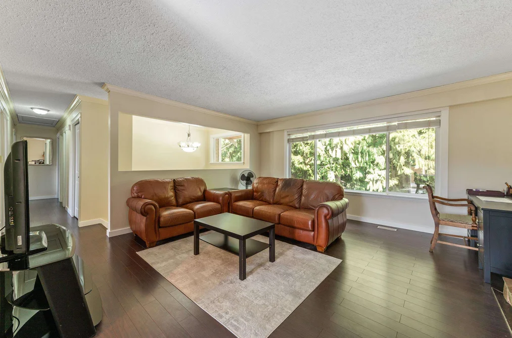 4393 206 Street, Langley, BC - MLS: R3163210 - Photo 3 4393 206 Street, Langley, BC - MLS: R3163210 - Photo 3