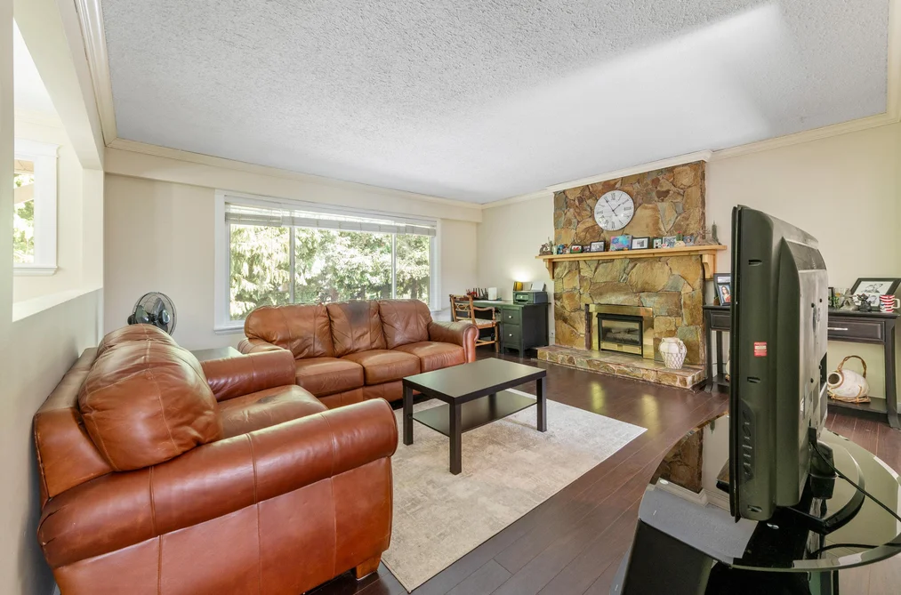4393 206 Street, Langley, BC - MLS: R3163210 - Photo 5 4393 206 Street, Langley, BC - MLS: R3163210 - Photo 5