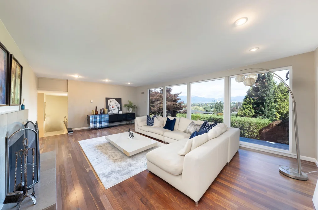 House for sale at 4393 Puget Drive Vancouver British Columbia - MLS: R3076834