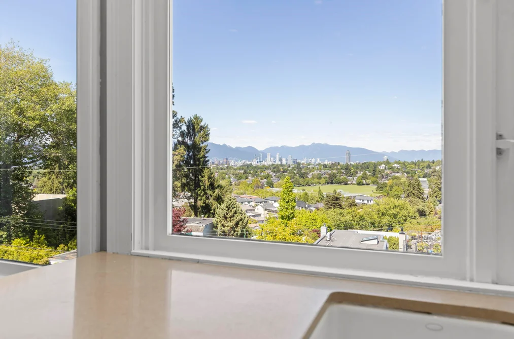 4394 QUESNEL DRIVE, Vancouver BC V6L 2X6, Vancouver BC — Residential for Sale - Photo 2