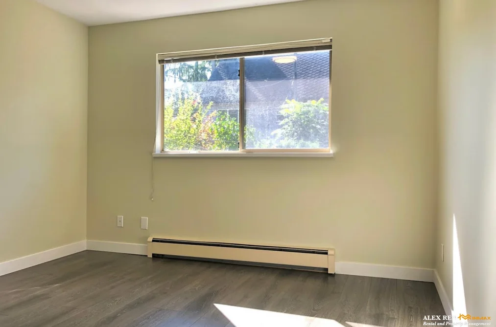 4396 W 11TH AVENUE, Vancouver BC V6R 2M1, Vancouver BC — Residential for Sale — Photo 10 of 25