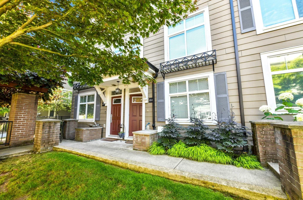 Townhouse for sale at 44 15833 26 Avenue Surrey British Columbia - MLS: R3149500