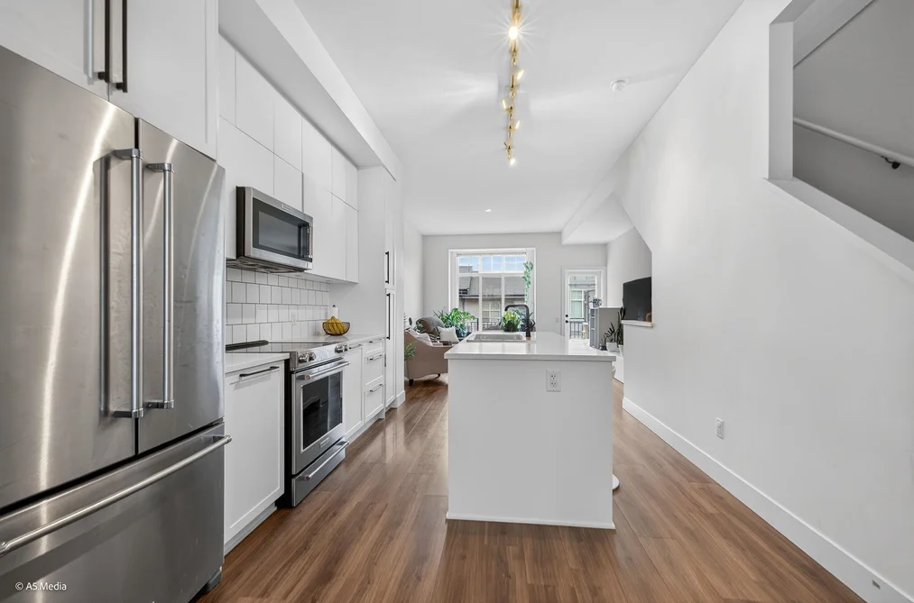44 3552 VICTORIA DRIVE, Coquitlam BC V3E 0N7, Coquitlam BC — Residential for Sale - Photo 3