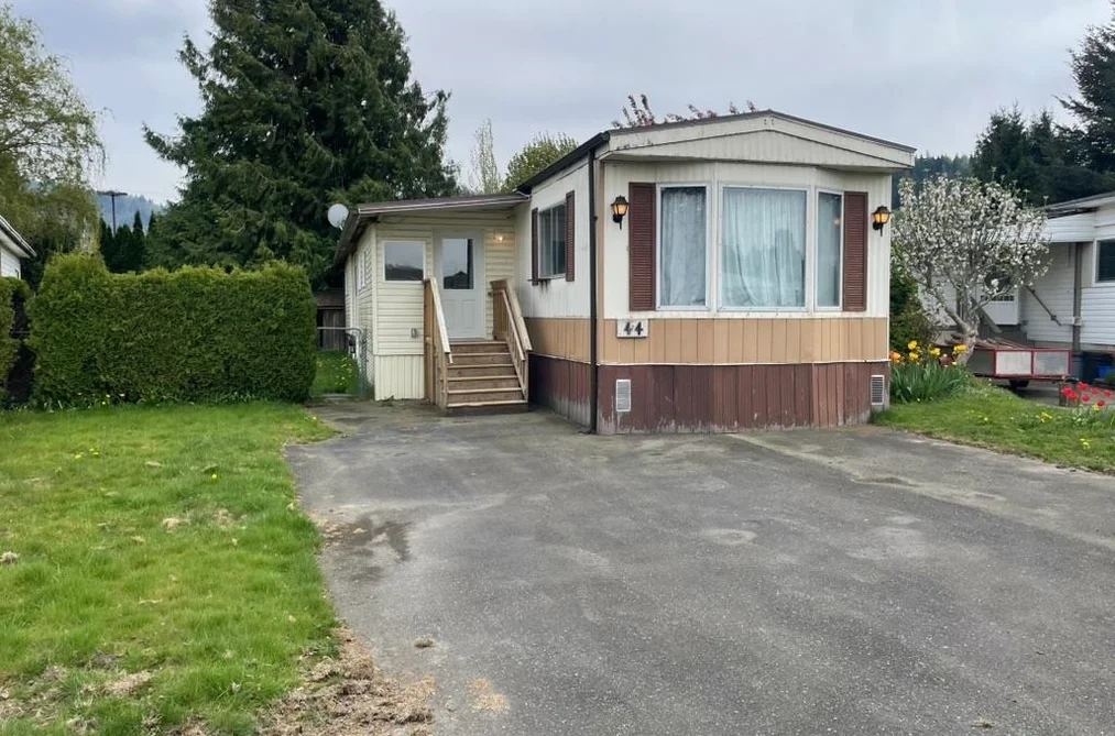 Manufactured Home for sale at 44 45640 Watson Road Chilliwack British Columbia - MLS: R3115280