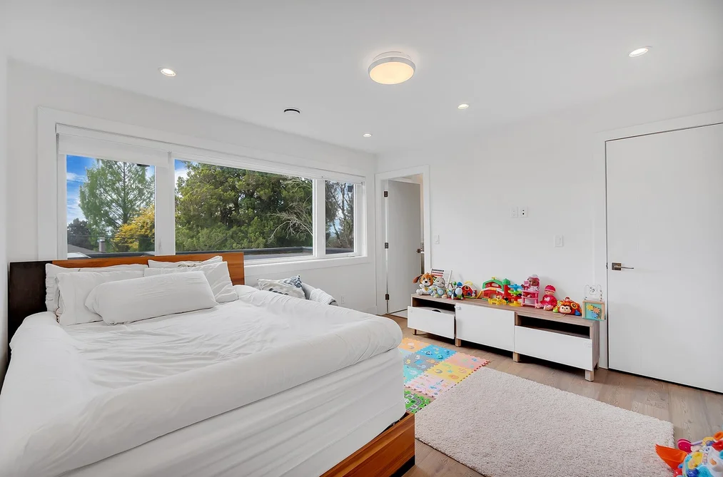 440 W QUEENS ROAD, North Vancouver BC V7N 2K7, North Vancouver BC — Residential for Sale — Photo 25 of 40